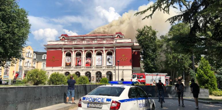 Пламна операта в Русе